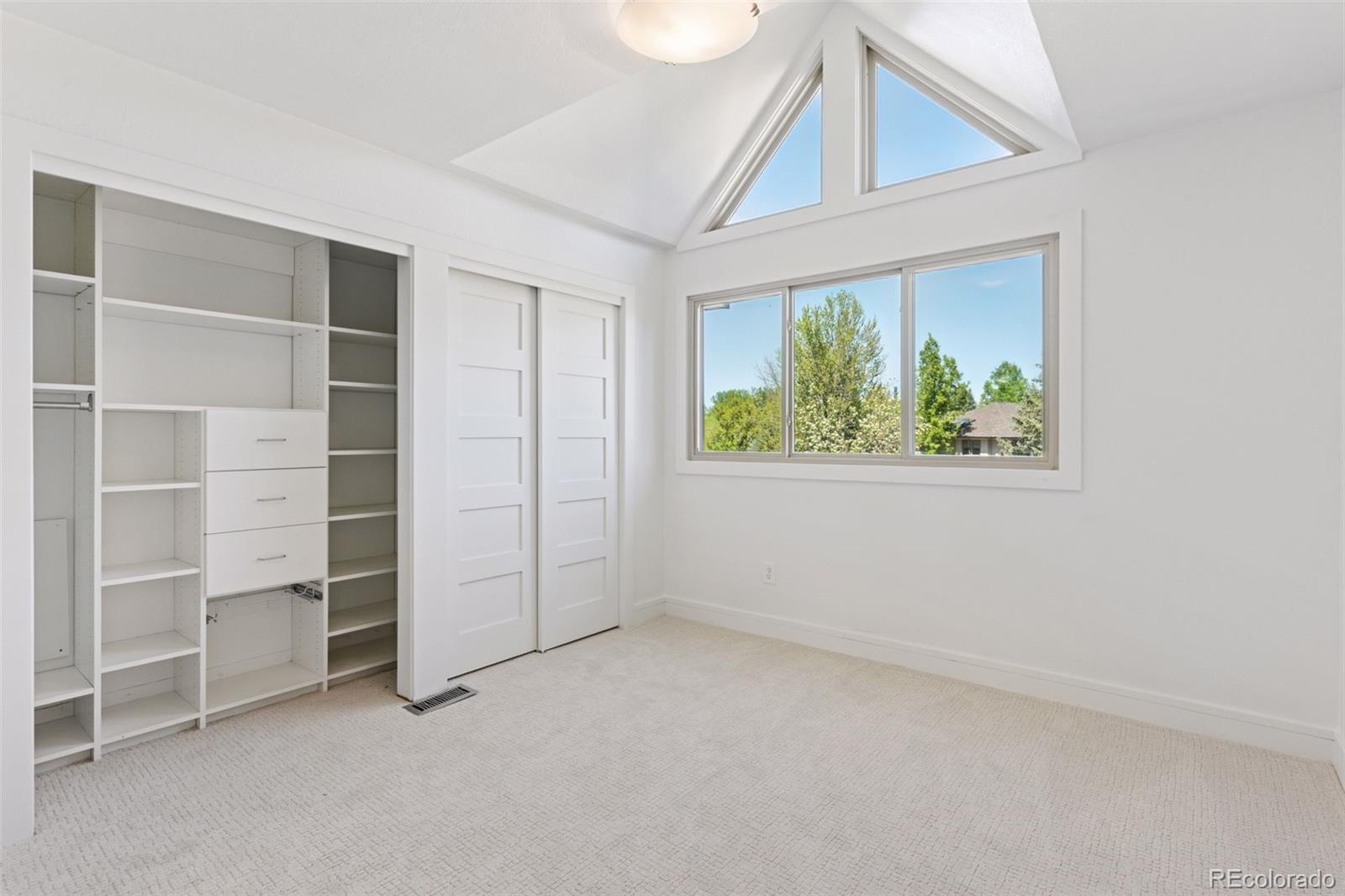 6128 Songbird Circle