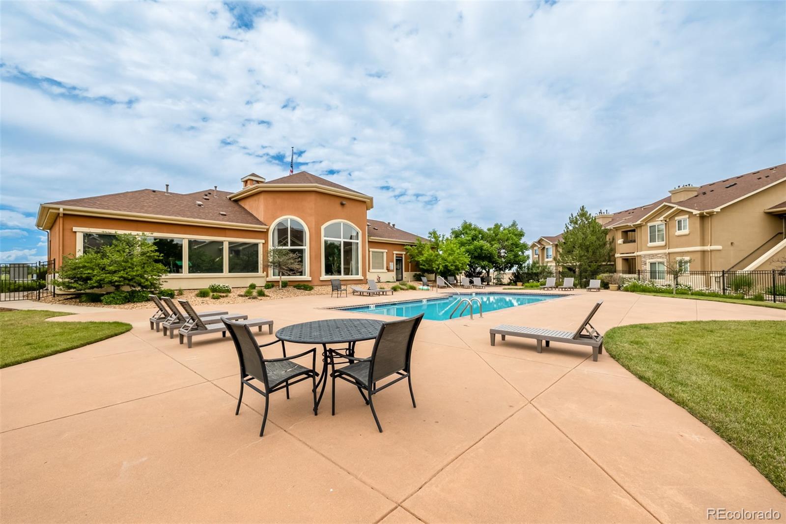 4608 Copeland Loop Unit: 201