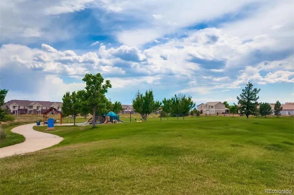5726 N Genoa Way Unit: 301