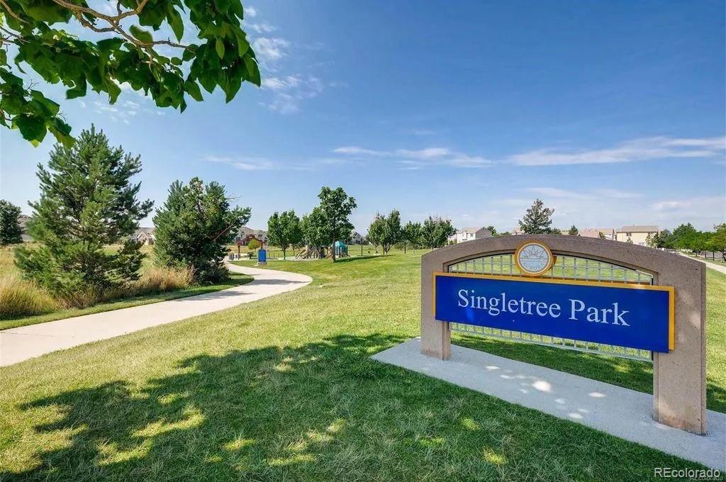 5726 N Genoa Way Unit: 301