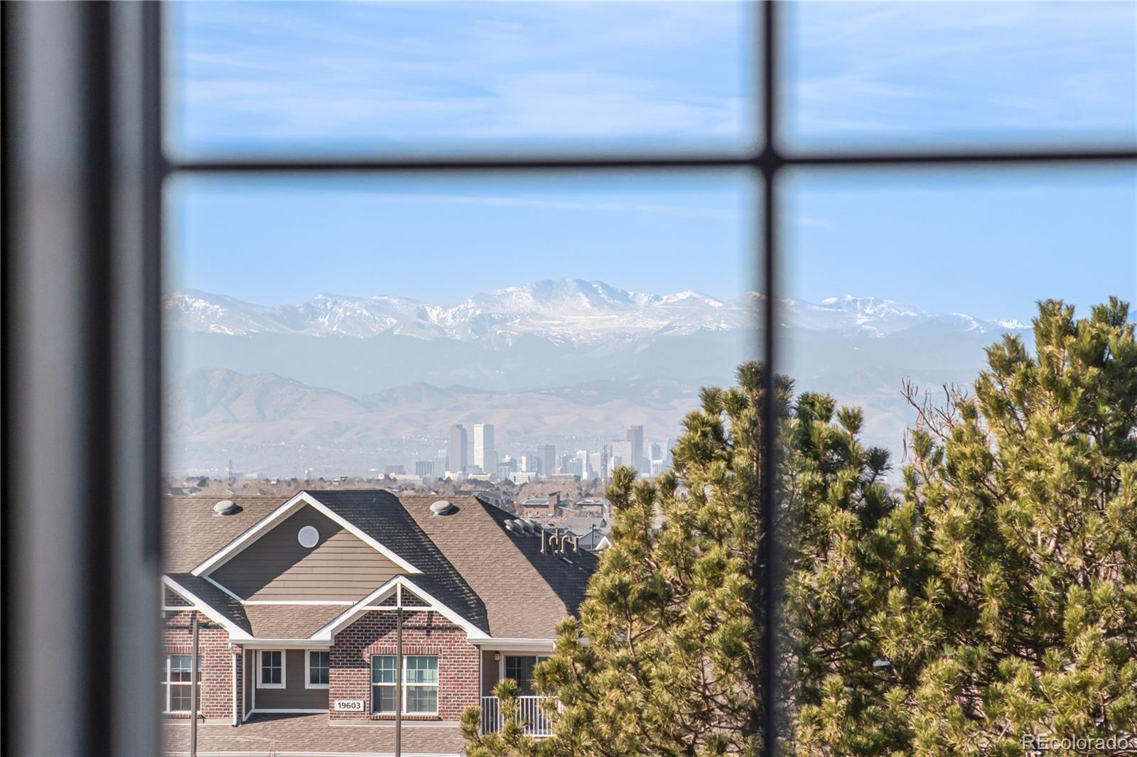 5726 N Genoa Way Unit: 301