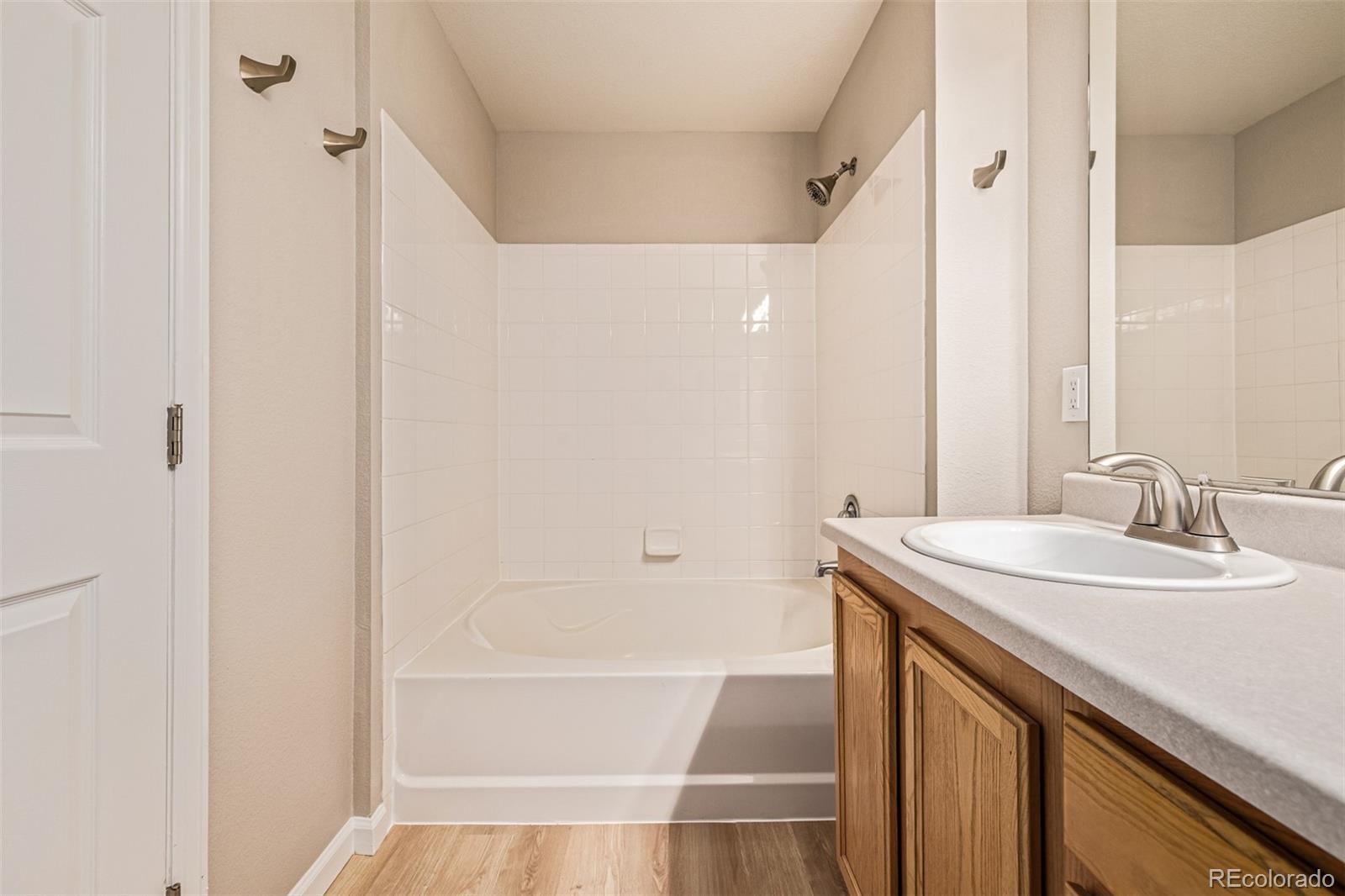 5726 N Genoa Way Unit: 301