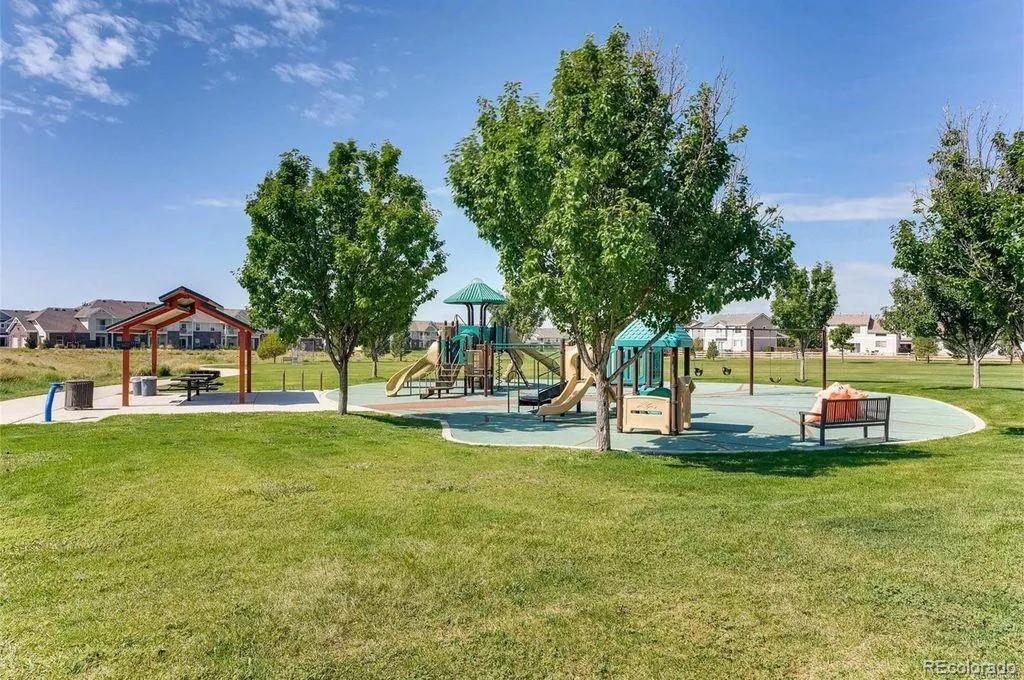 5726 N Genoa Way Unit: 301