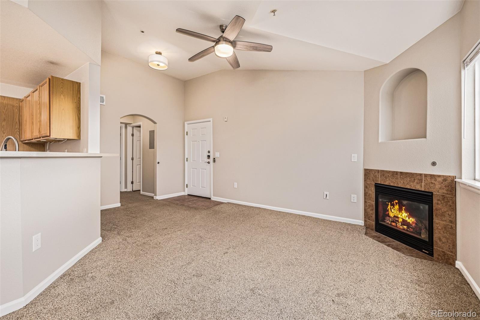 5726 N Genoa Way Unit: 301