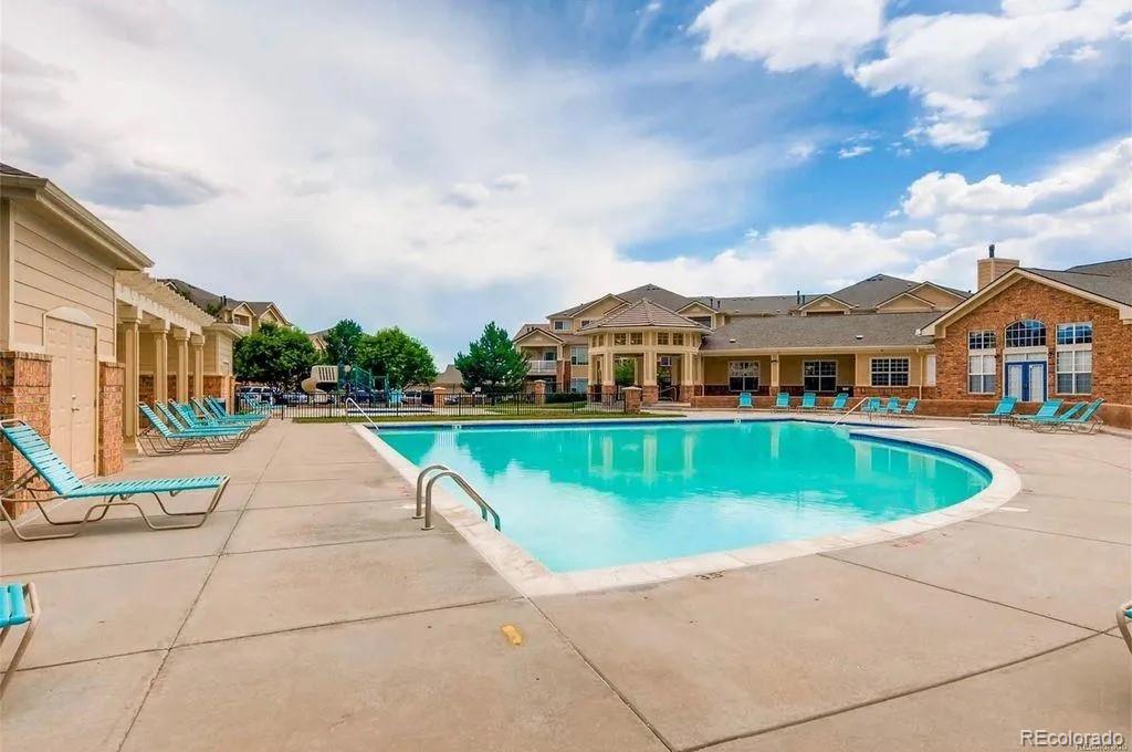 5726 N Genoa Way Unit: 301