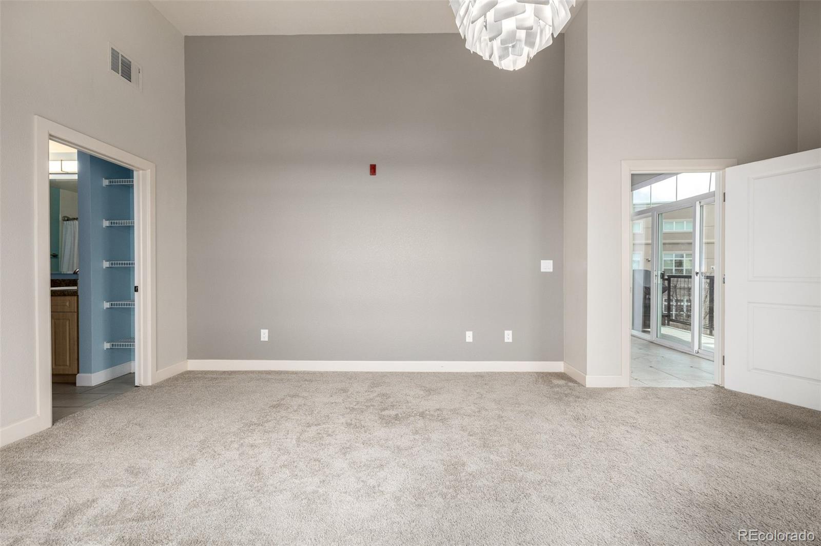 5677 S Park Place Unit: 311A