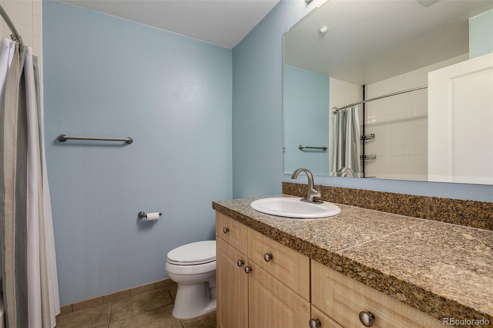 5677 S Park Place Unit: 311A