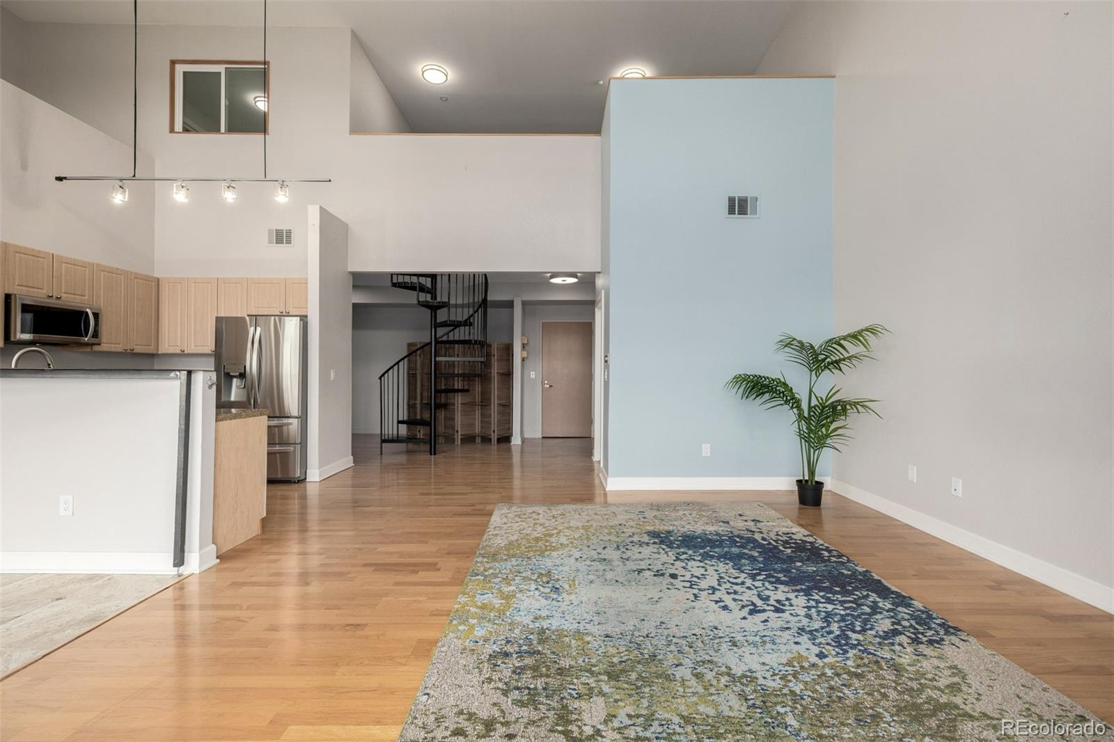 5677 S Park Place Unit: 311A
