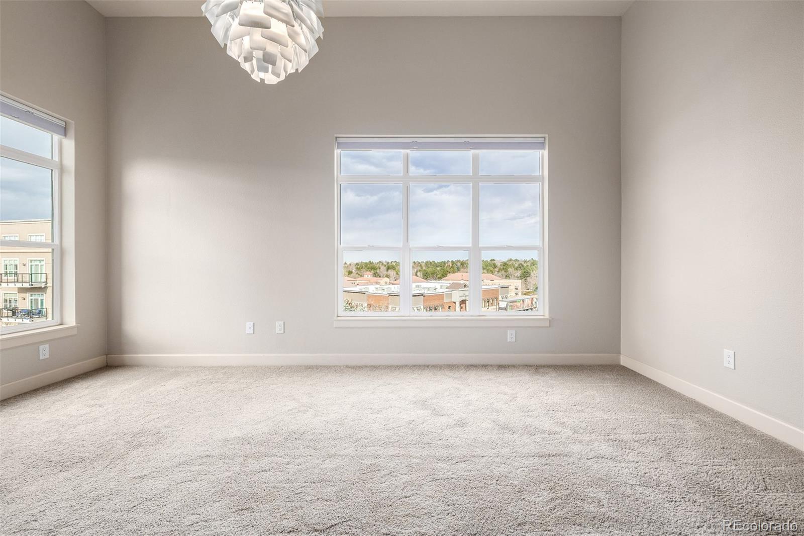 5677 S Park Place Unit: 311A