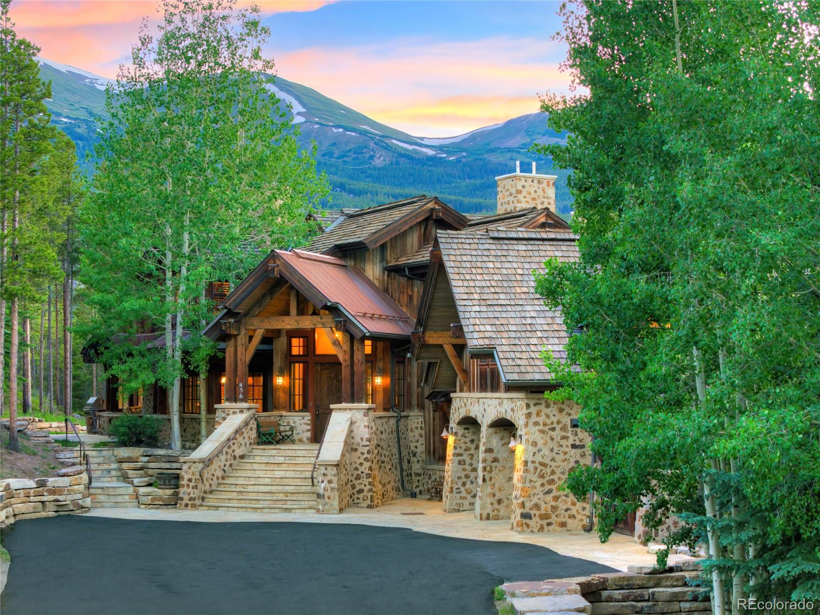 456 Peerless Drive