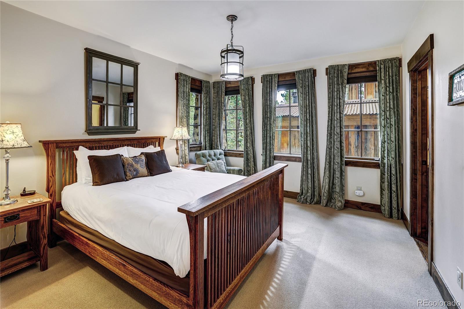 456 Peerless Drive