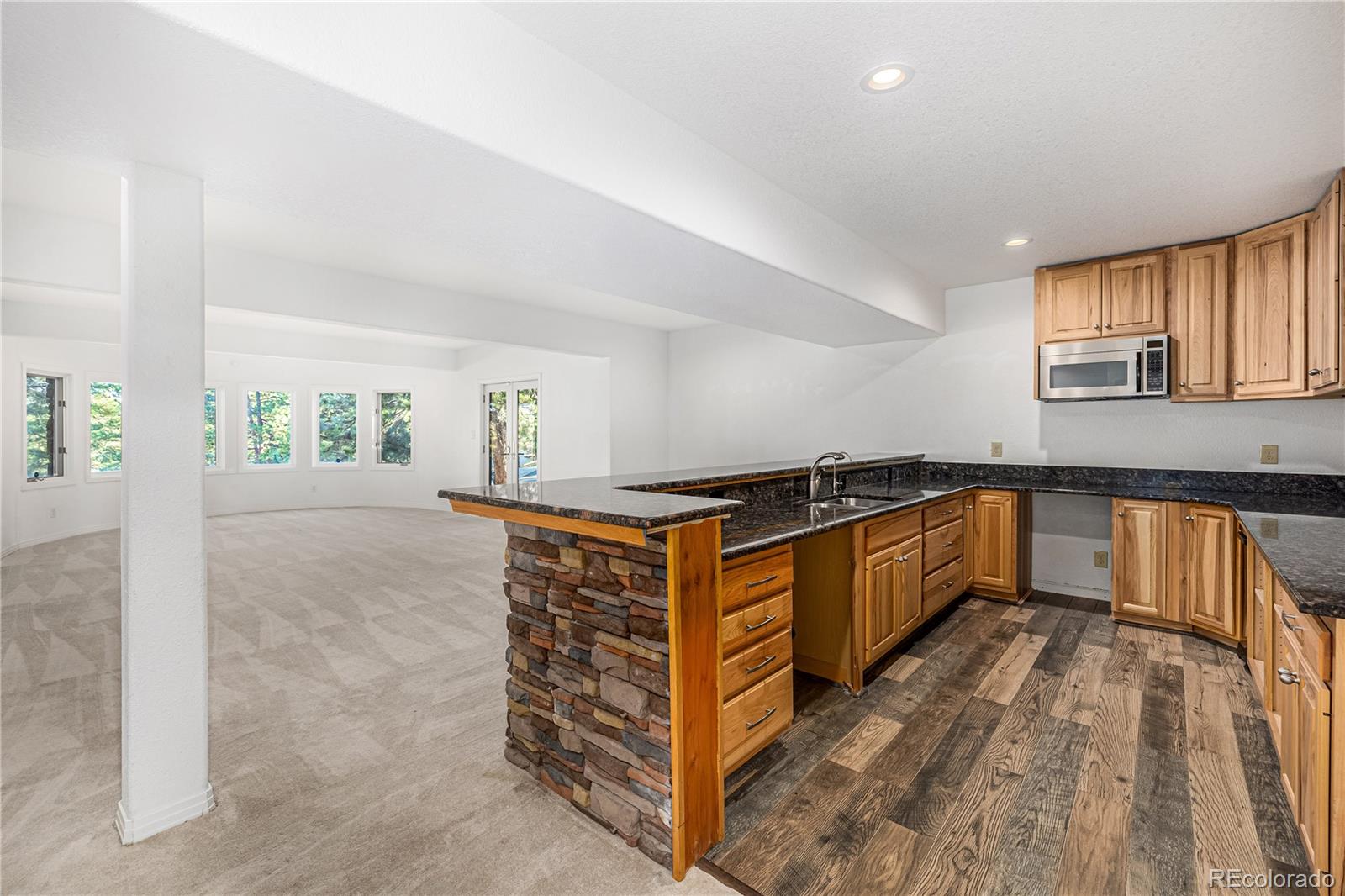 941 Sleepy Hollow Road