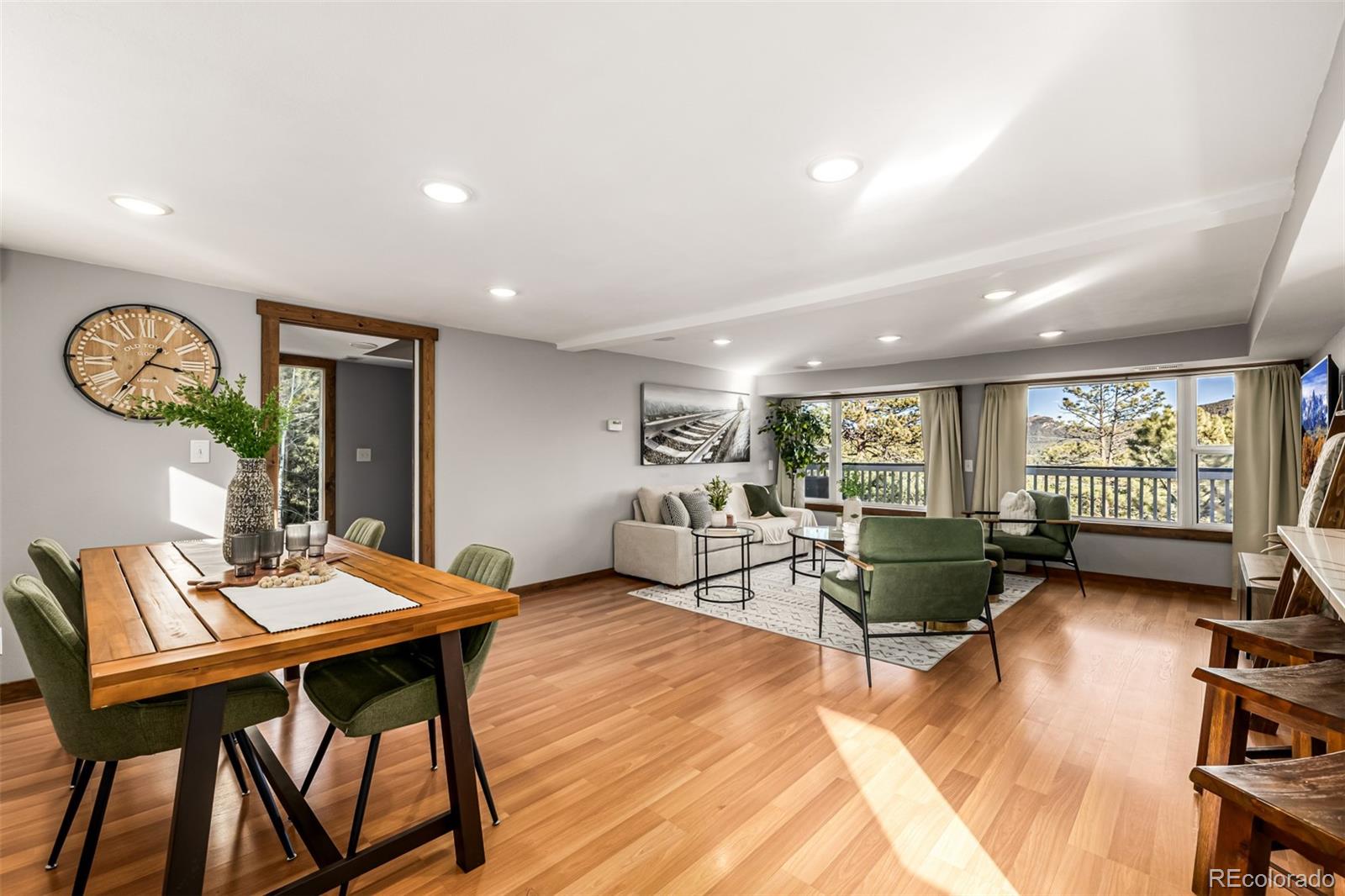 730 Bendemeer Drive