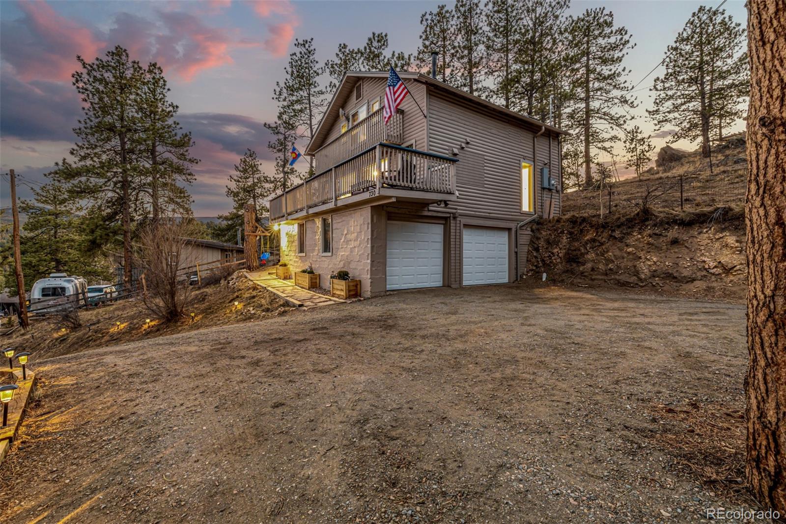 730 Bendemeer Drive