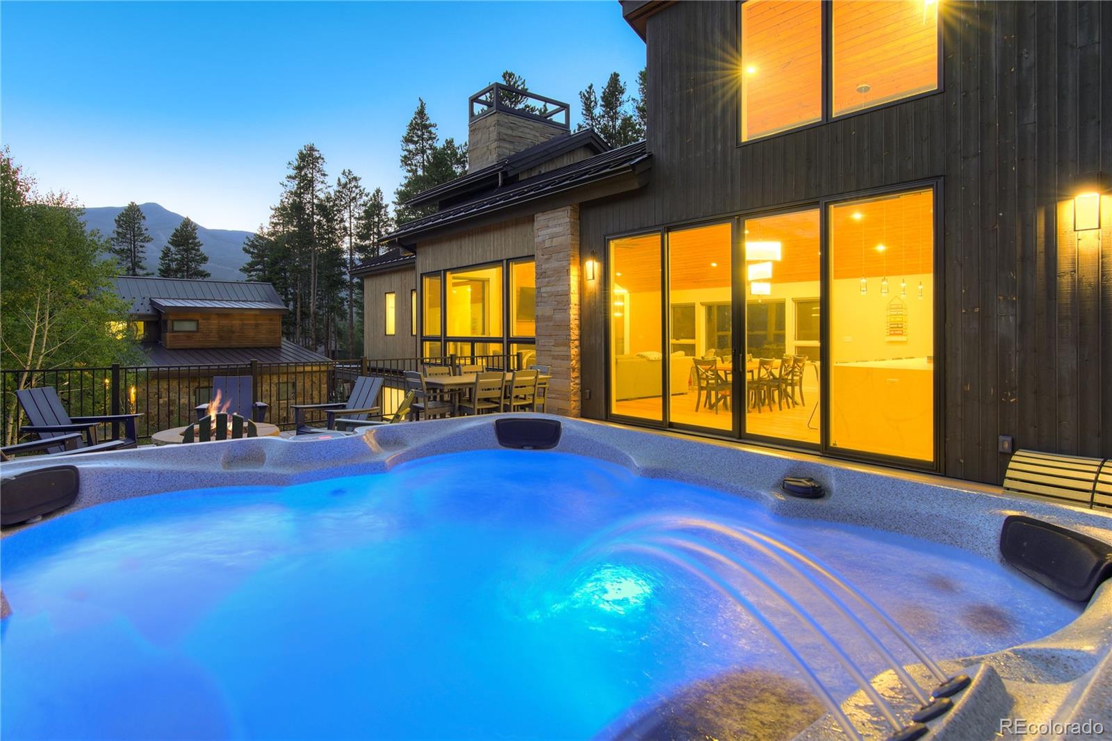 19 White Cloud Drive