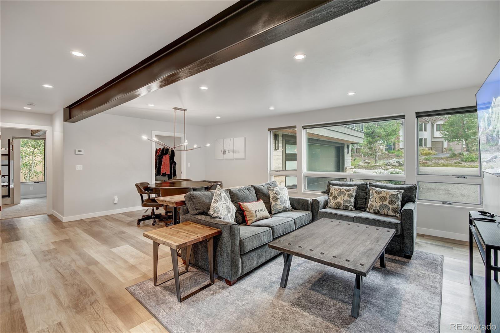 19 White Cloud Drive