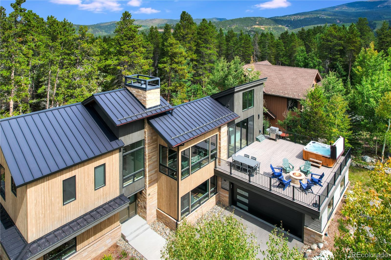 19 White Cloud Drive