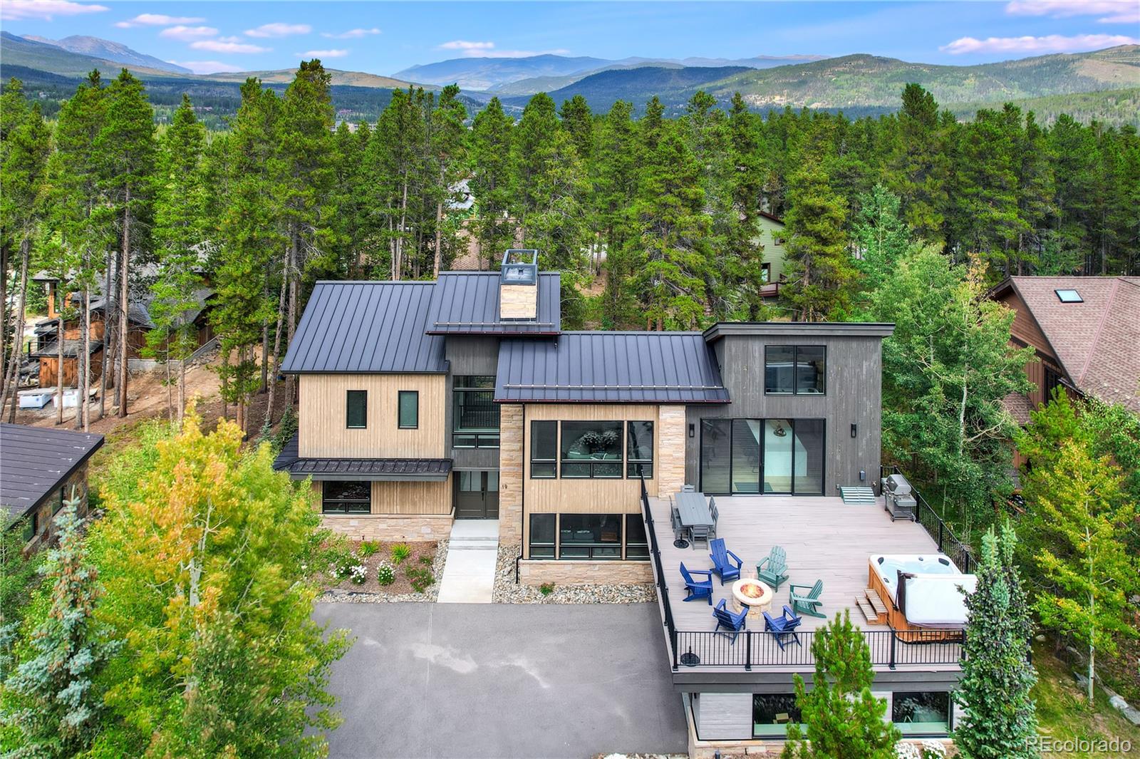 19 White Cloud Drive