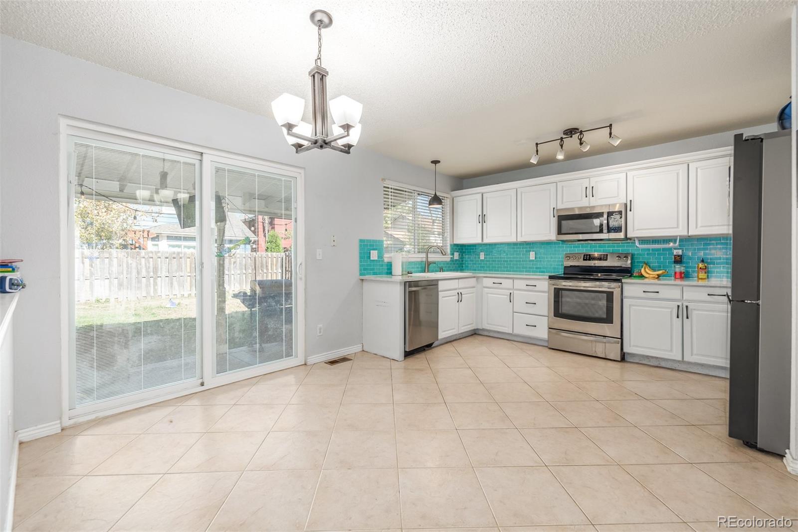 20189 E Berry Lane