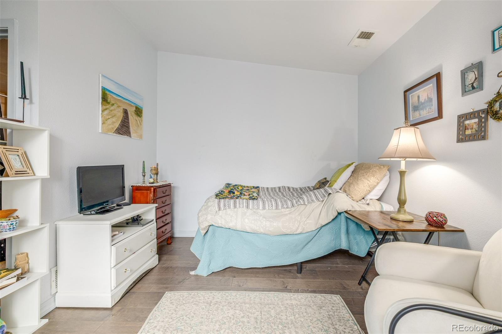 919 S Dawson Way Unit: 17