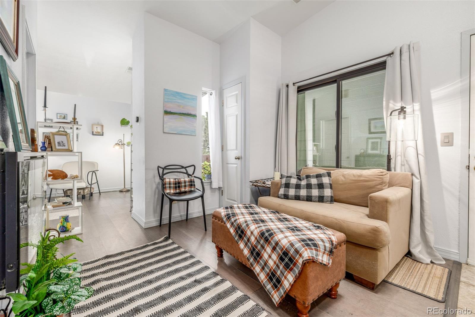 919 S Dawson Way Unit: 17