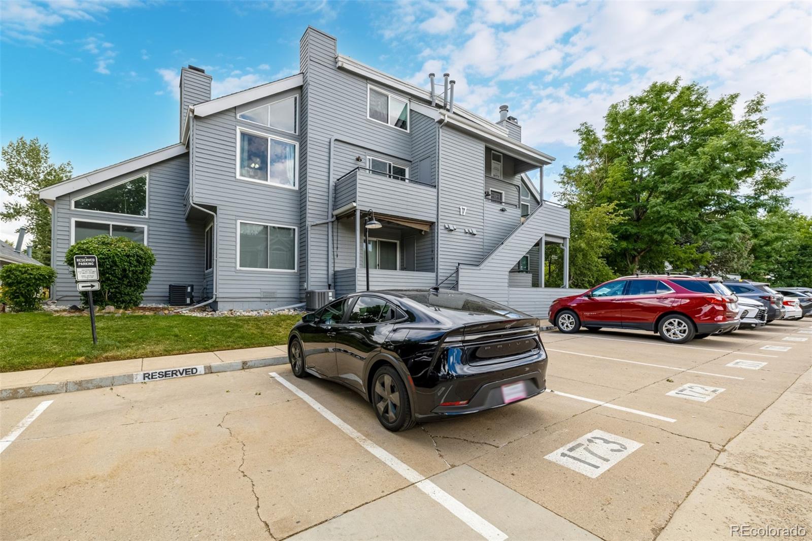 8500 E Jefferson Avenue Unit: 17C