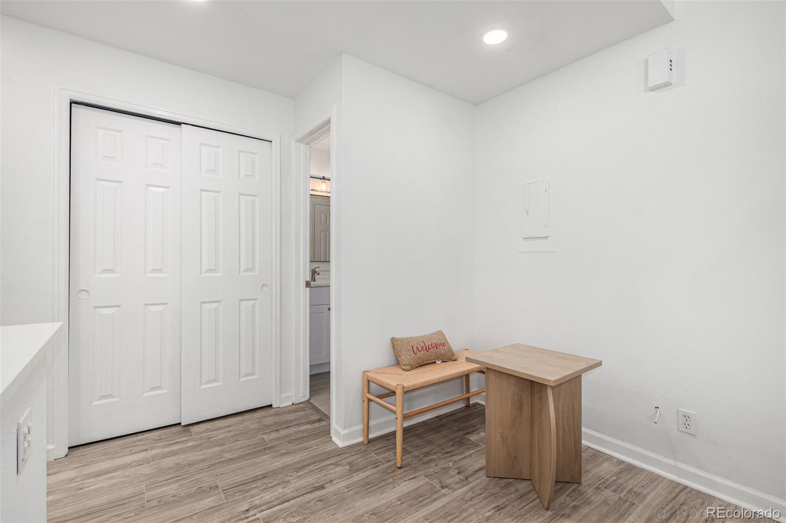 8500 E Jefferson Avenue Unit: 17C