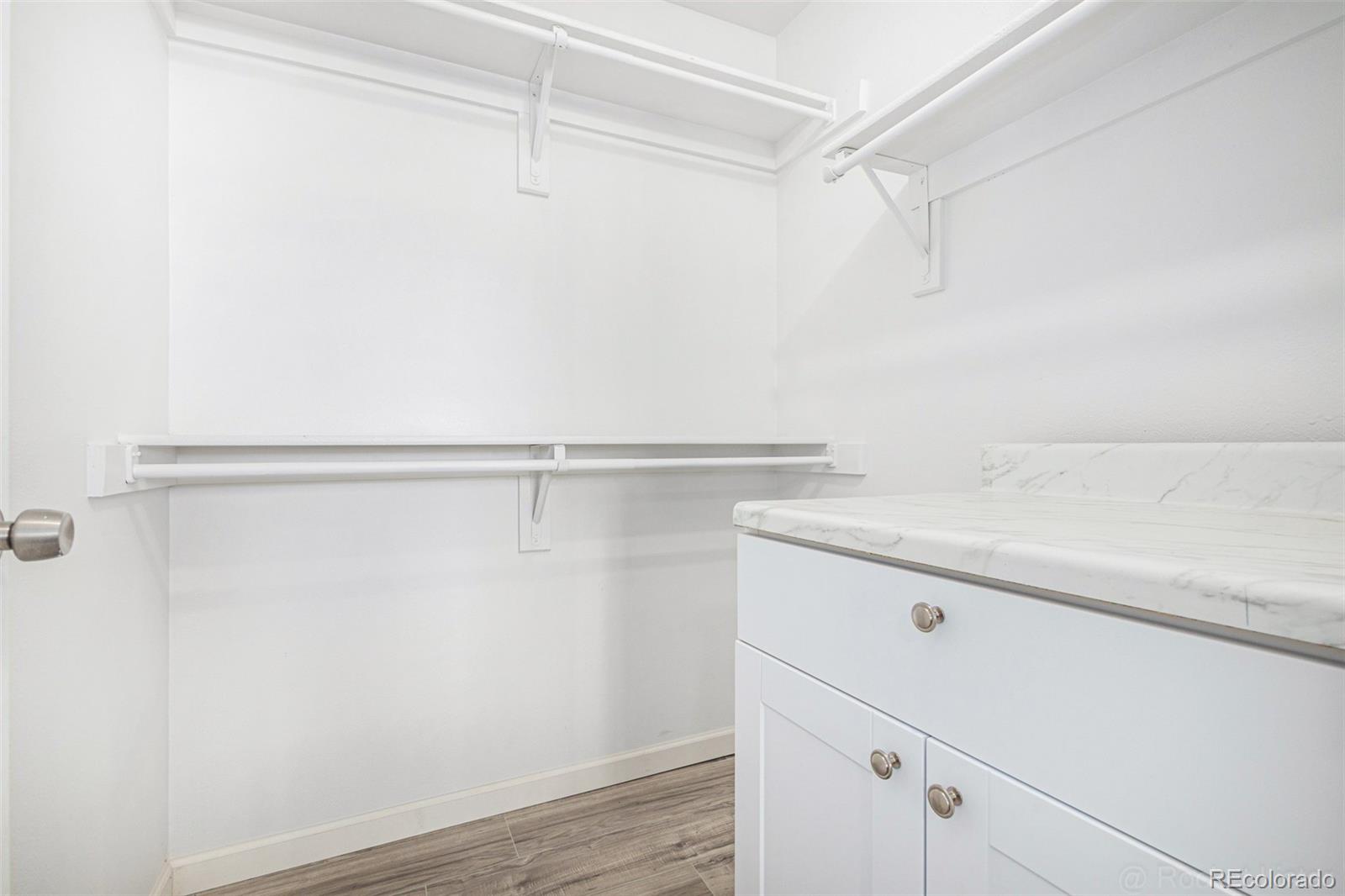 8500 E Jefferson Avenue Unit: 17C