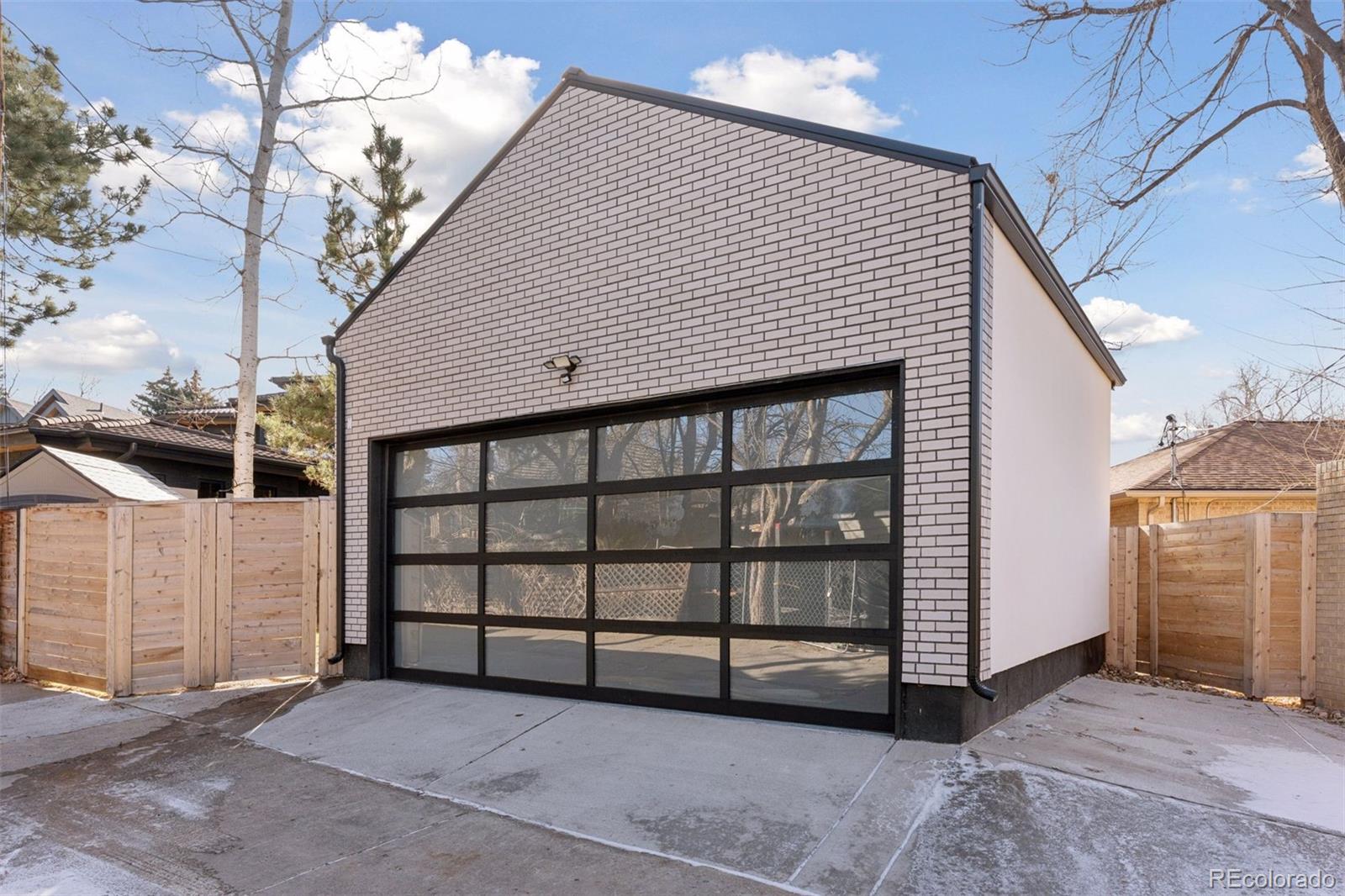 2909 Ohio Way