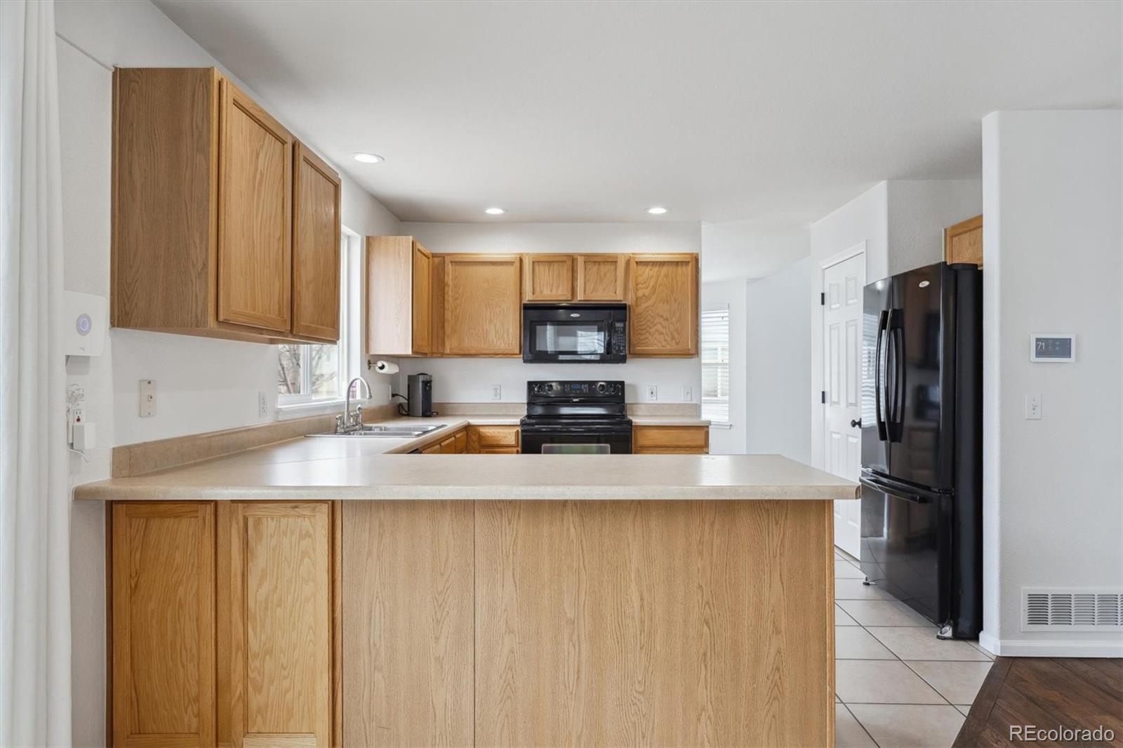 1623 E 164th Place