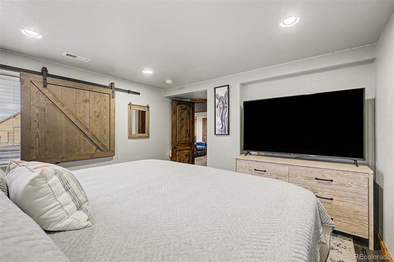 7674 Paleo Way