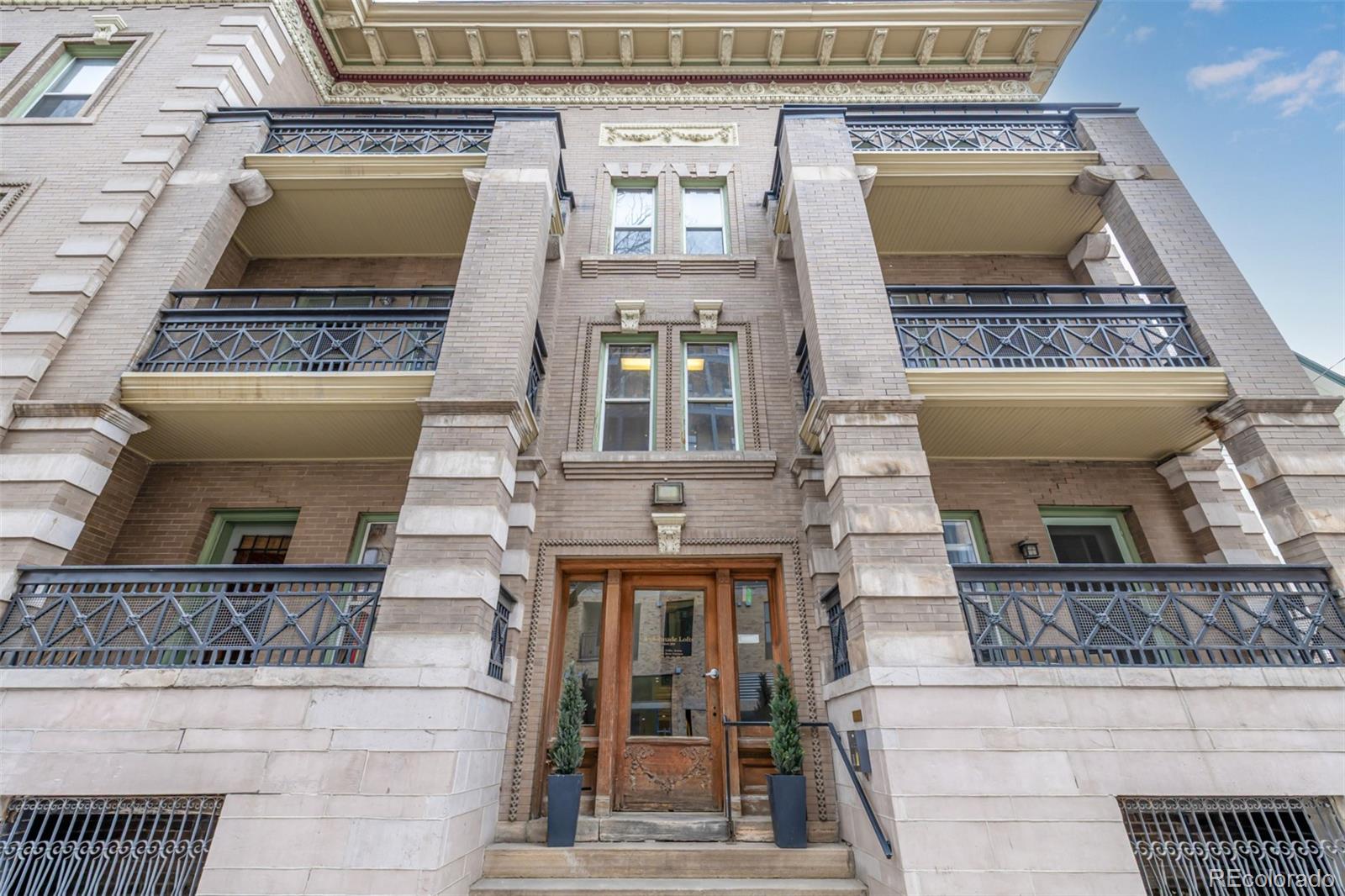 1210 E Colfax Avenue Unit: 301
