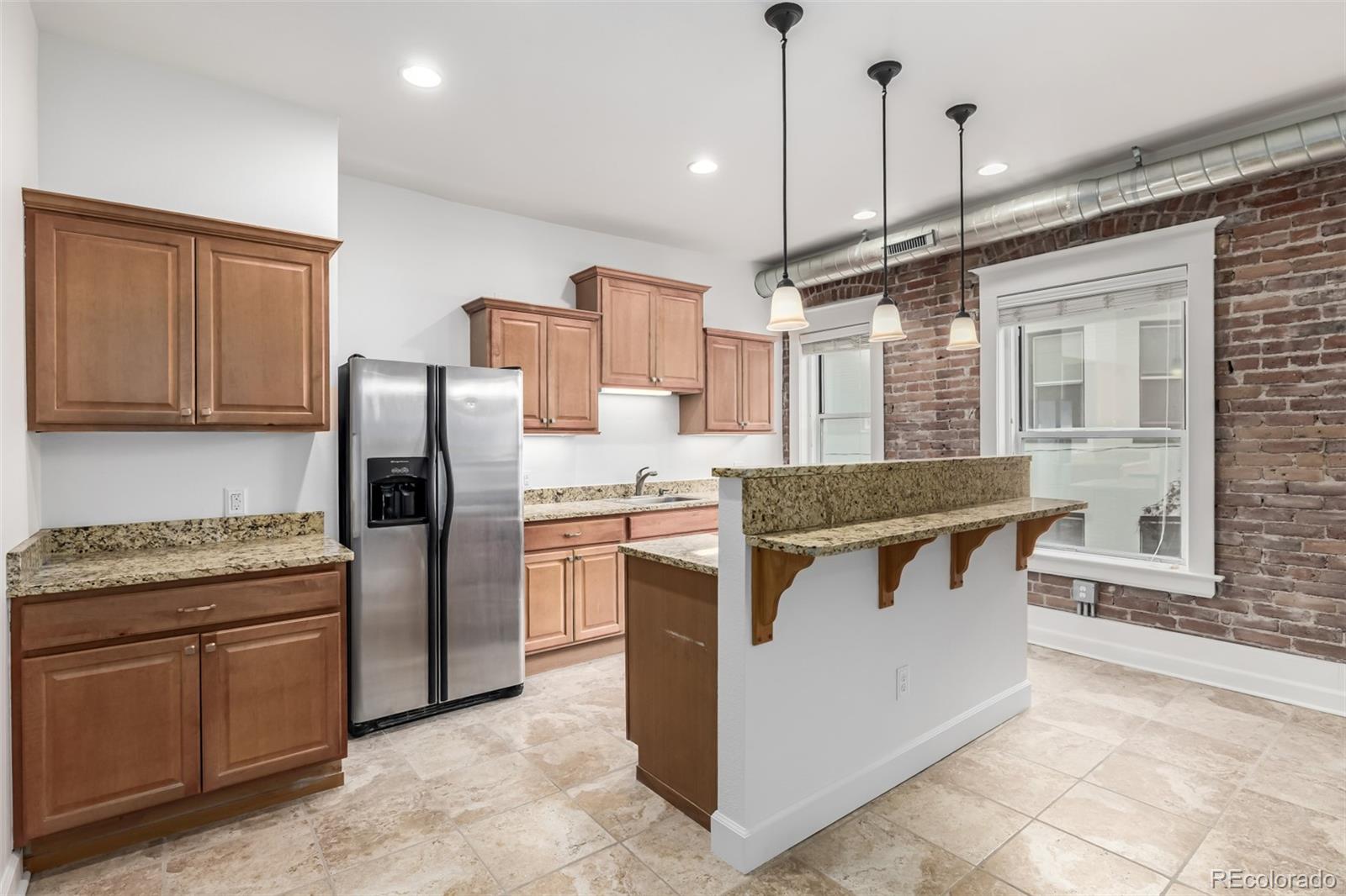 1210 E Colfax Avenue Unit: 301