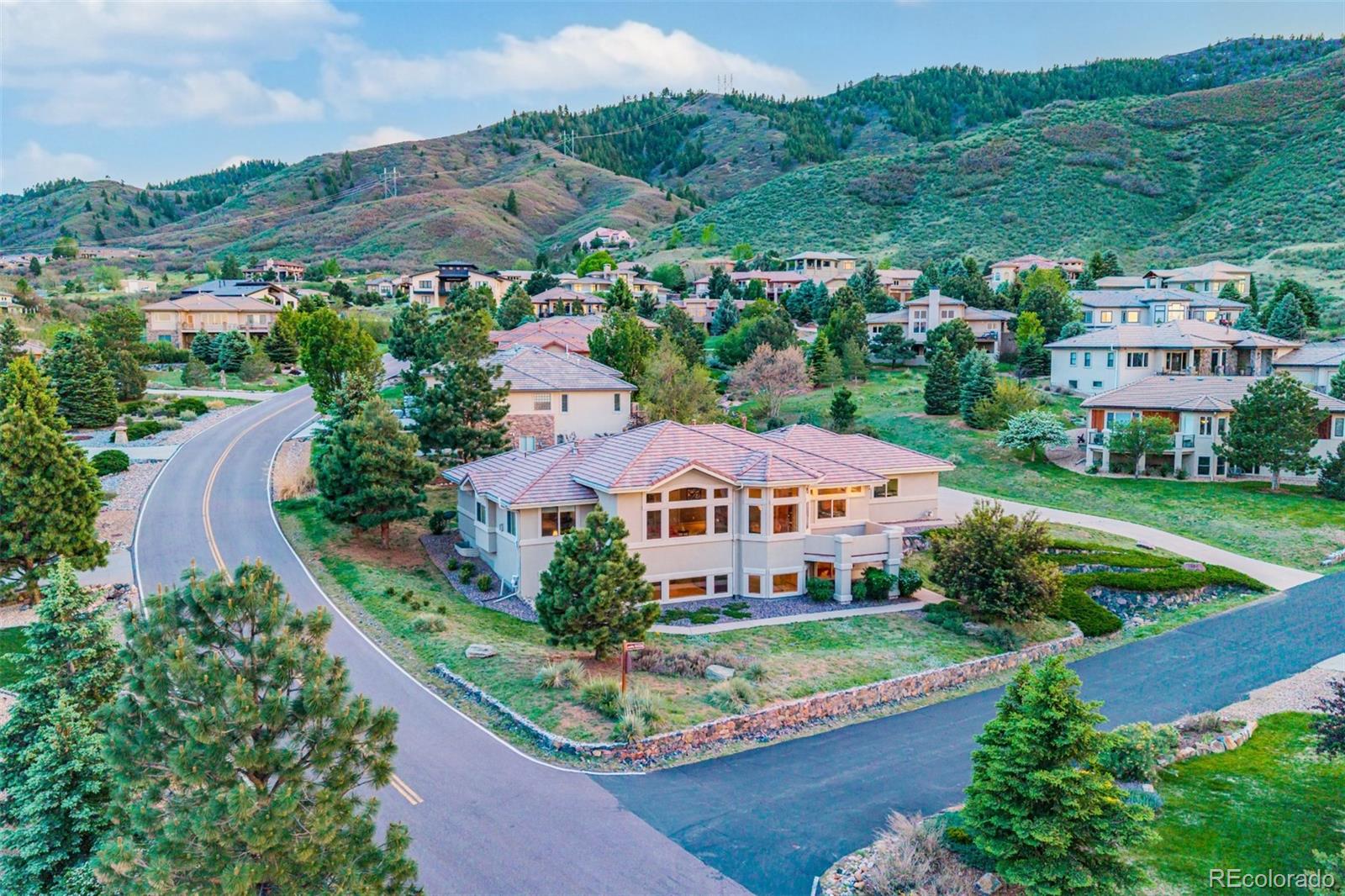 11164 W Yucca