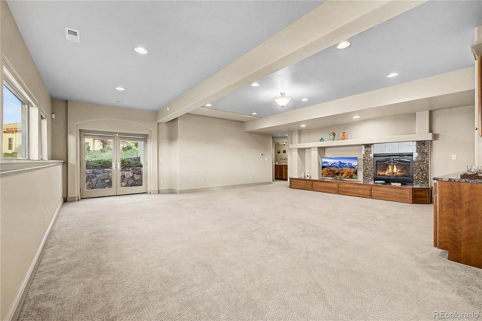 11164 W Yucca