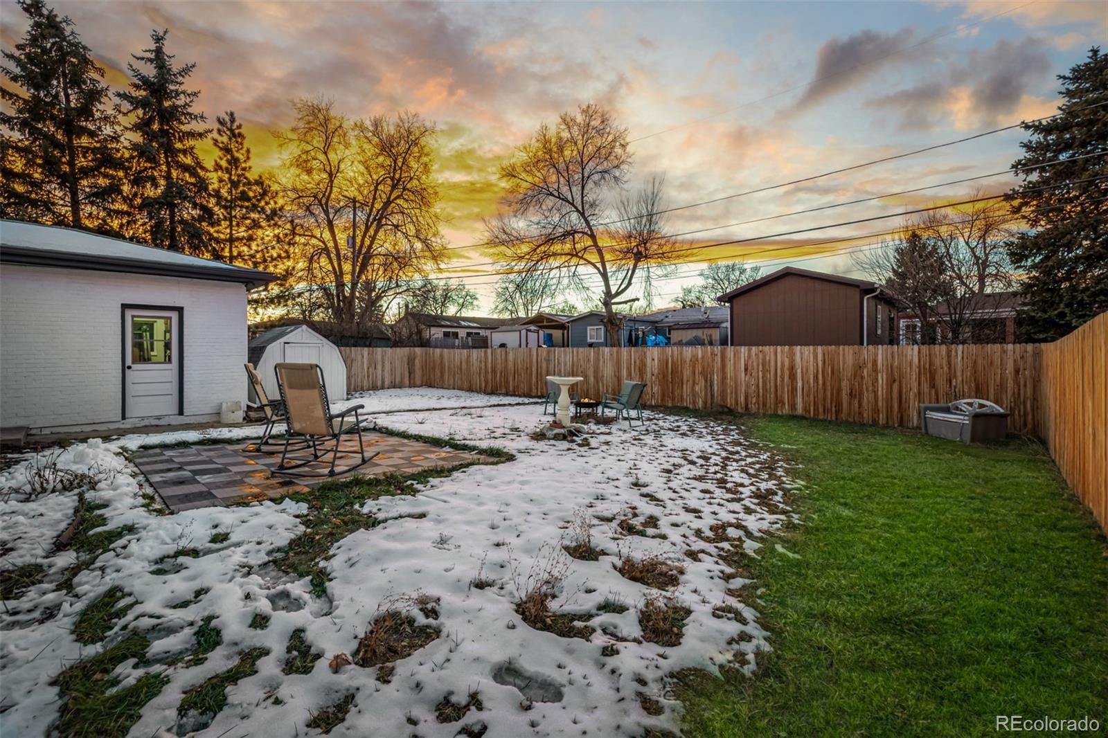 8861 Hastings Way