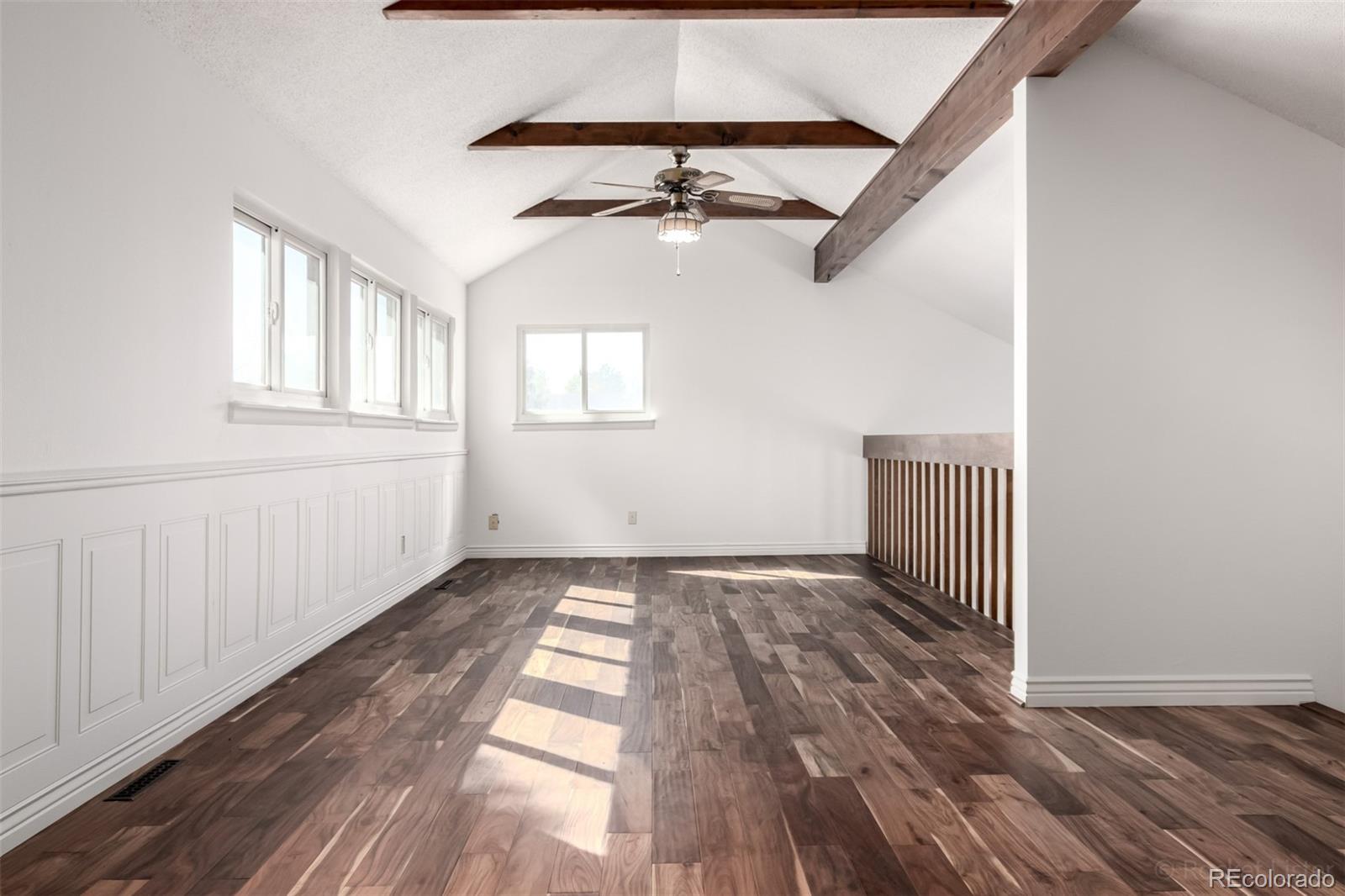 135 S Eagle Circle