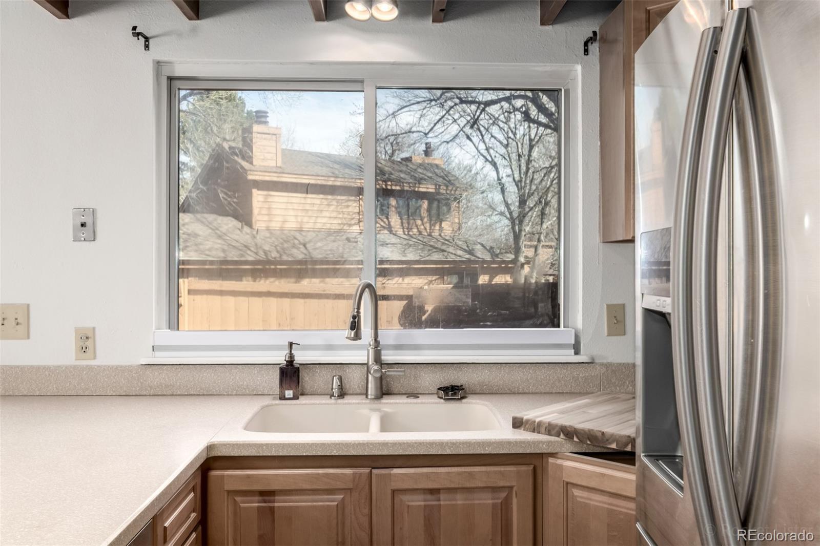 135 S Eagle Circle