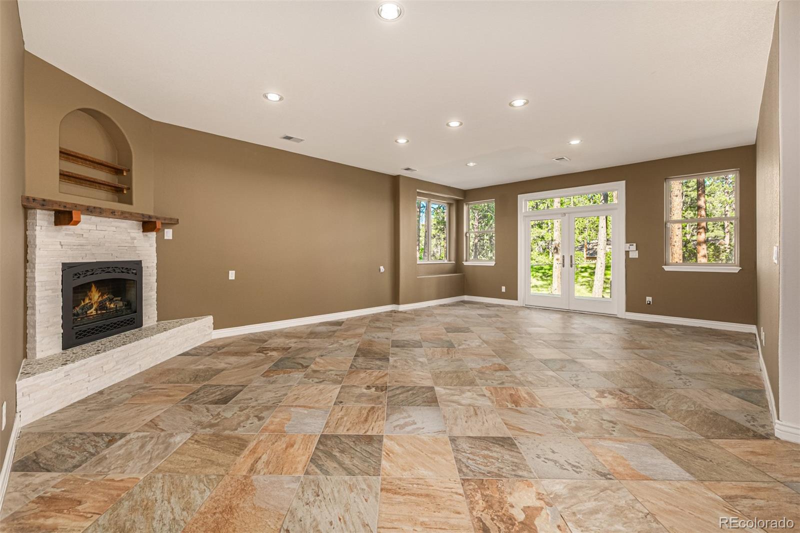 4381 Cheyenne Drive
