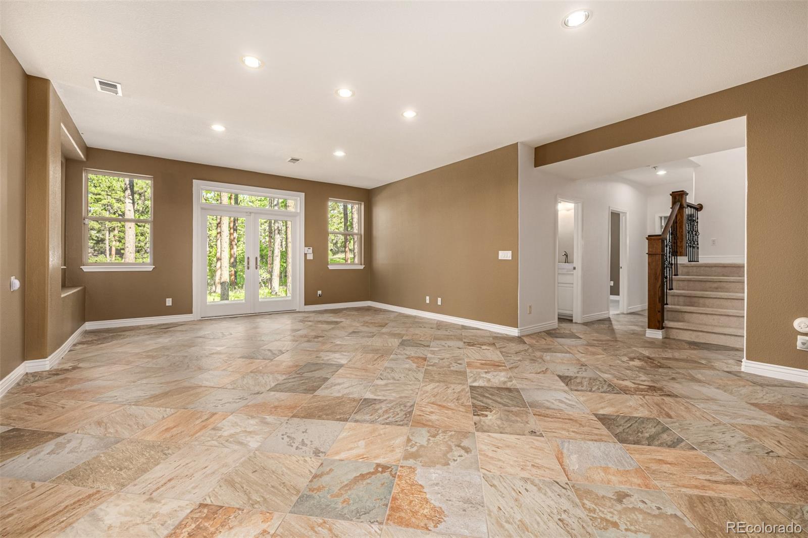 4381 Cheyenne Drive