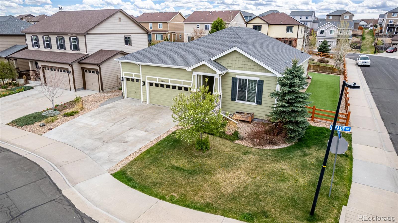 7814 Grady Circle