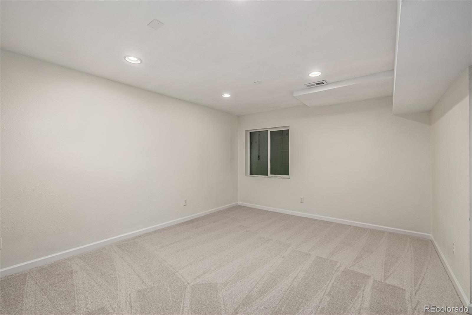 12436 Julian Court