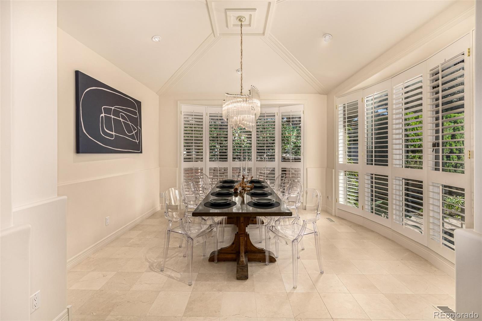400 S Steele Street Unit: 64