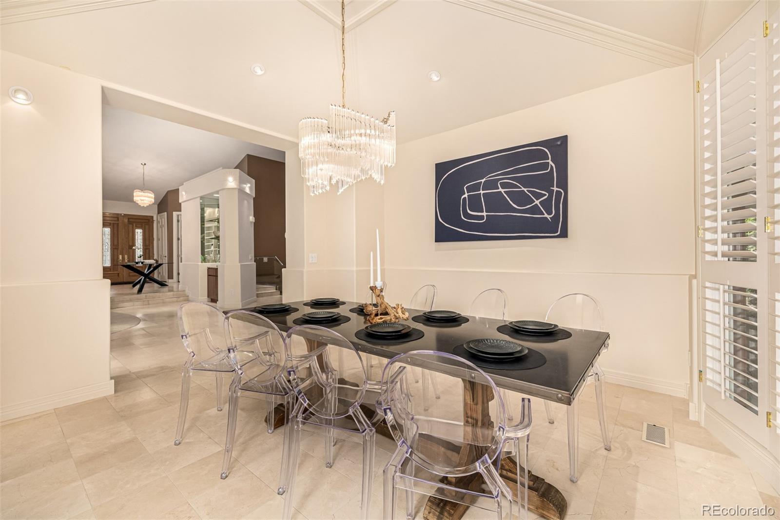 400 S Steele Street Unit: 64