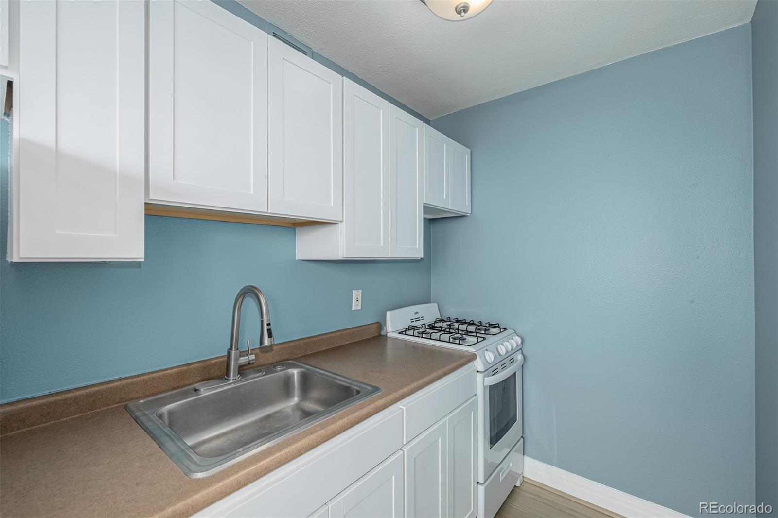 1196 N Grant Street Unit: 705