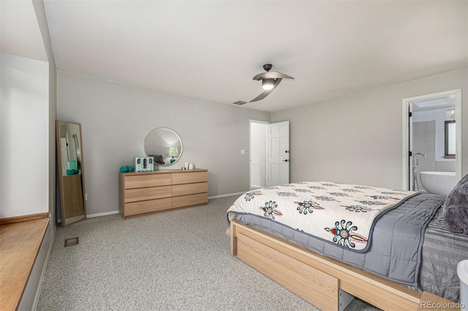 2475 Edenderry Drive
