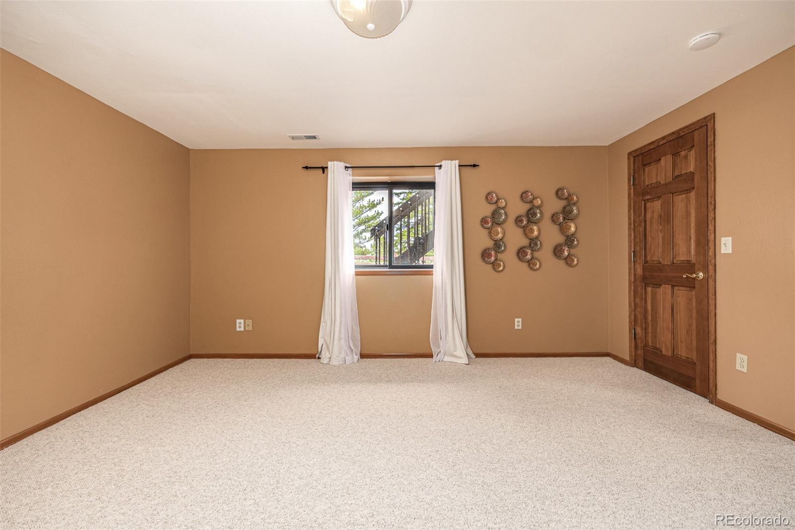 2475 Edenderry Drive