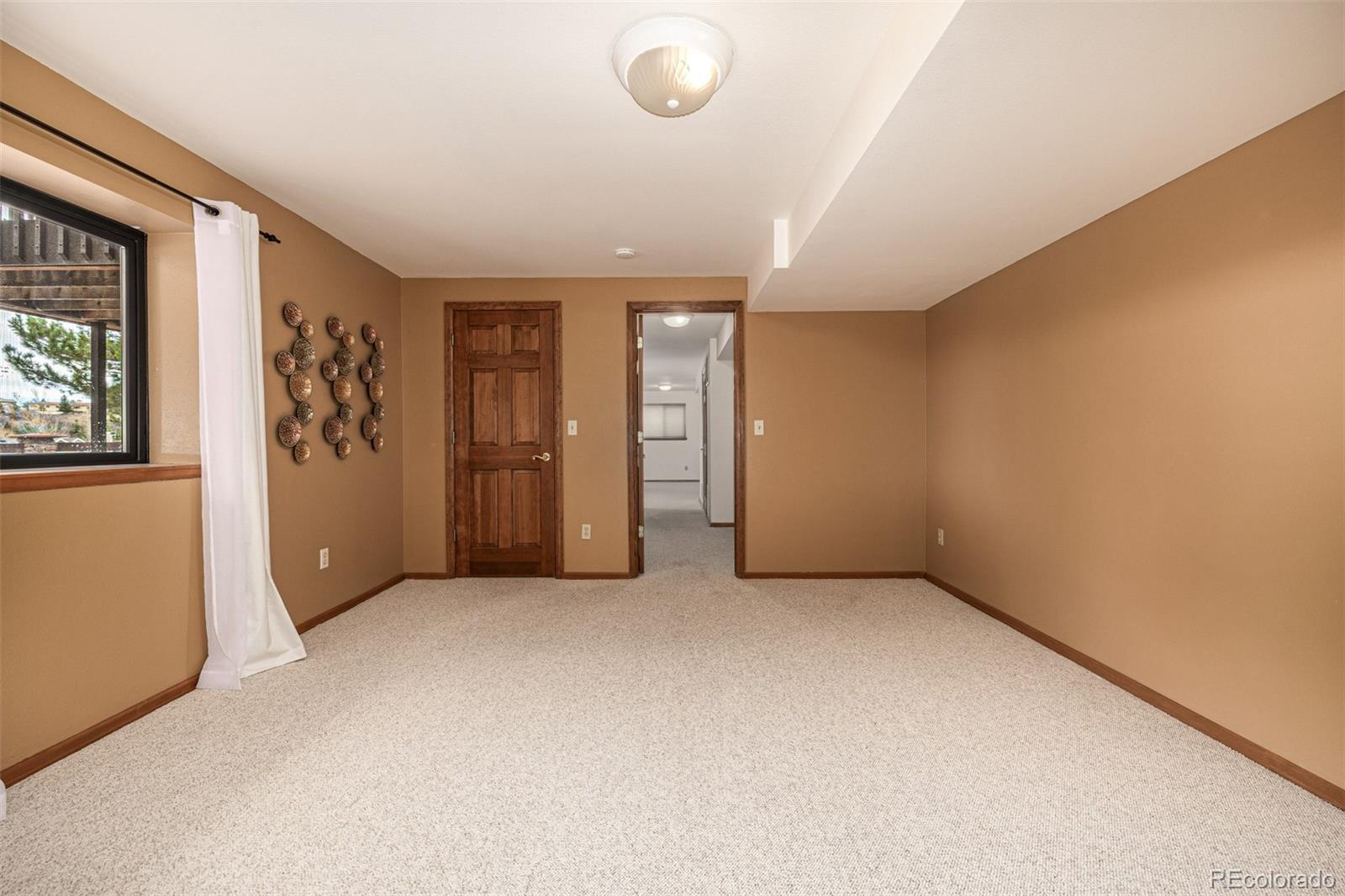 2475 Edenderry Drive