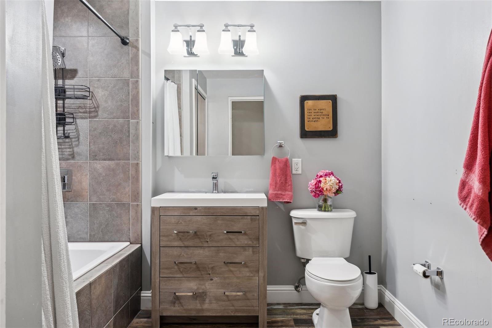 3100 Huron Street Unit: 4Q
