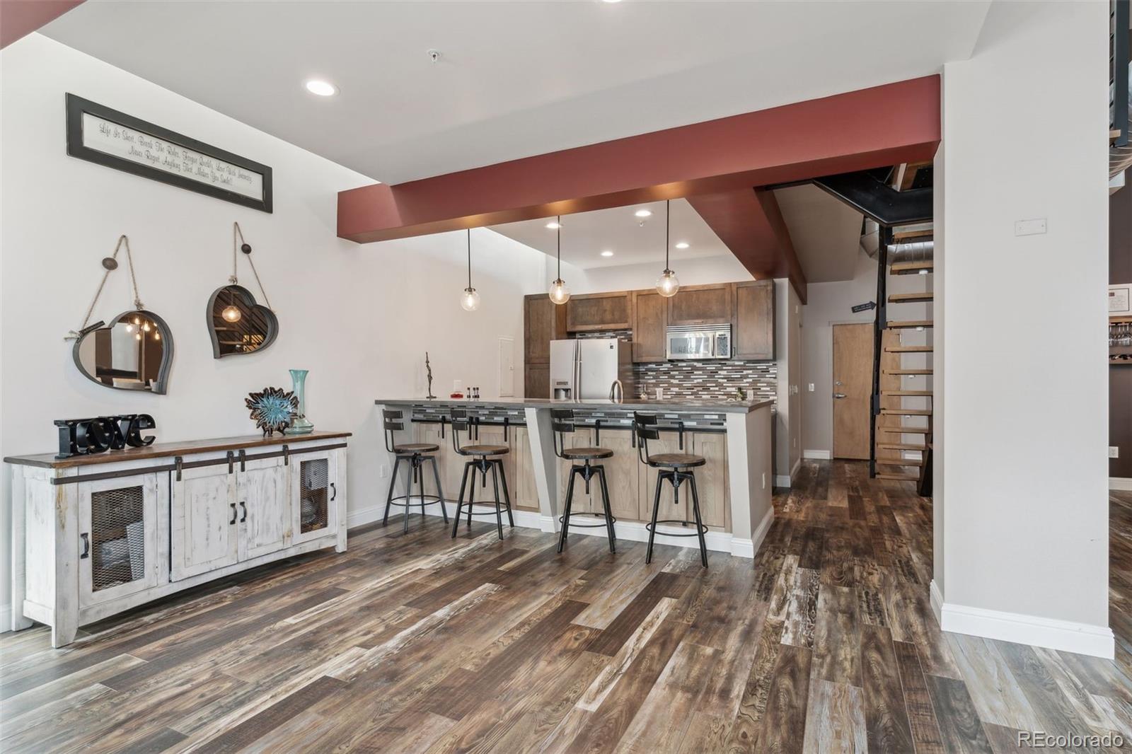3100 Huron Street Unit: 4Q